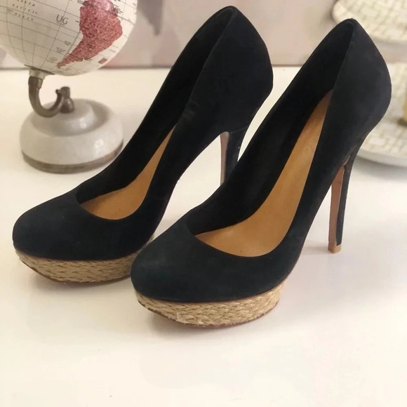 ! Schutz black high heels! Sz 7 - Picture 3 of 5